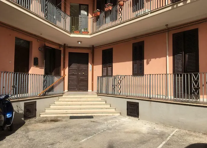 A Casa Di Clara * Syracuse